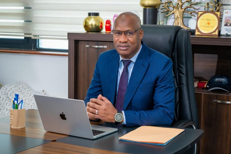 SÉNÉGAL : Le ministre de la Santé Ibrahima Sy exclu de PASTEF par la base de Podor !