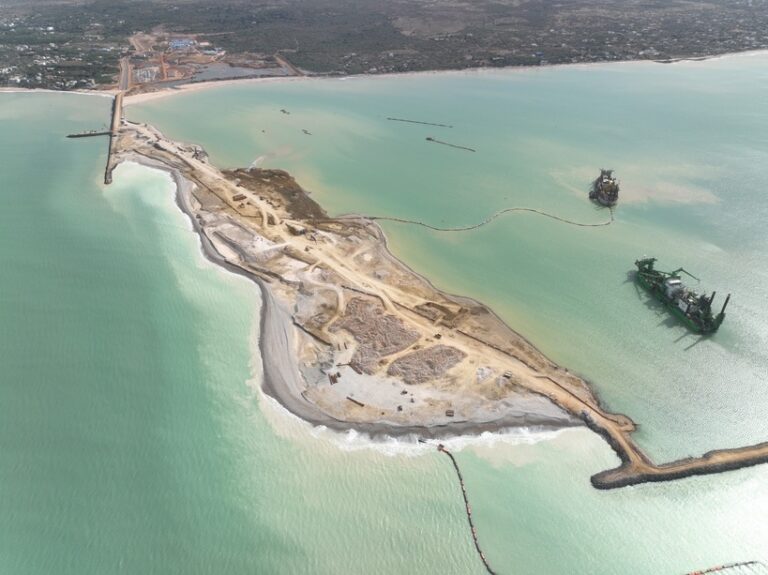 Port de Ndayane : emplois, activités économiques, routes… ce que l&rsquo;achèvement du dragage peut changer pour les populations