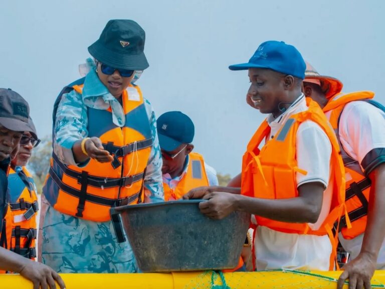 Gaya : la ministre des Pêches lance une initiative pour l&rsquo;aquaculture durable