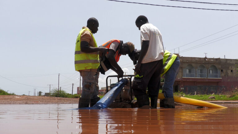Lutte contre les inondations : le CCGPIS au chevet du poste de santé de Kounoune, de Keur Ndiaye Lo 3 et de Dabakh La Rochette