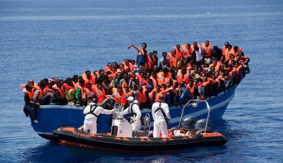 Migration irrégulière : 177 migrants, partis de Mbour, secourus au large des îles Canaries après neuf jours en mer
